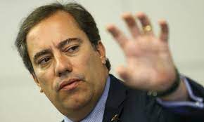Presidente da Caixa oficializa demissão em carta a Bolsonaro